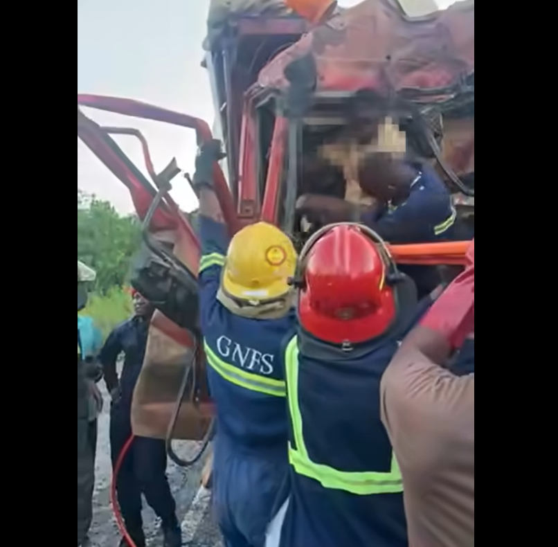 Trapped victims in fatal Akyem Asafo crash rescued by GNFS crew