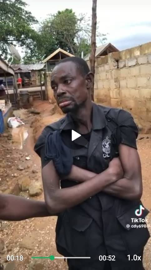 Man arrested for wearing police uniform without authority
