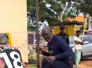 George Weah causes a stir as he shows up at Bawaleshie Park for friendly training match