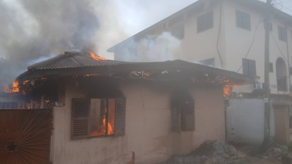 Several houses at Darkuman Kokompe destroyed by fire