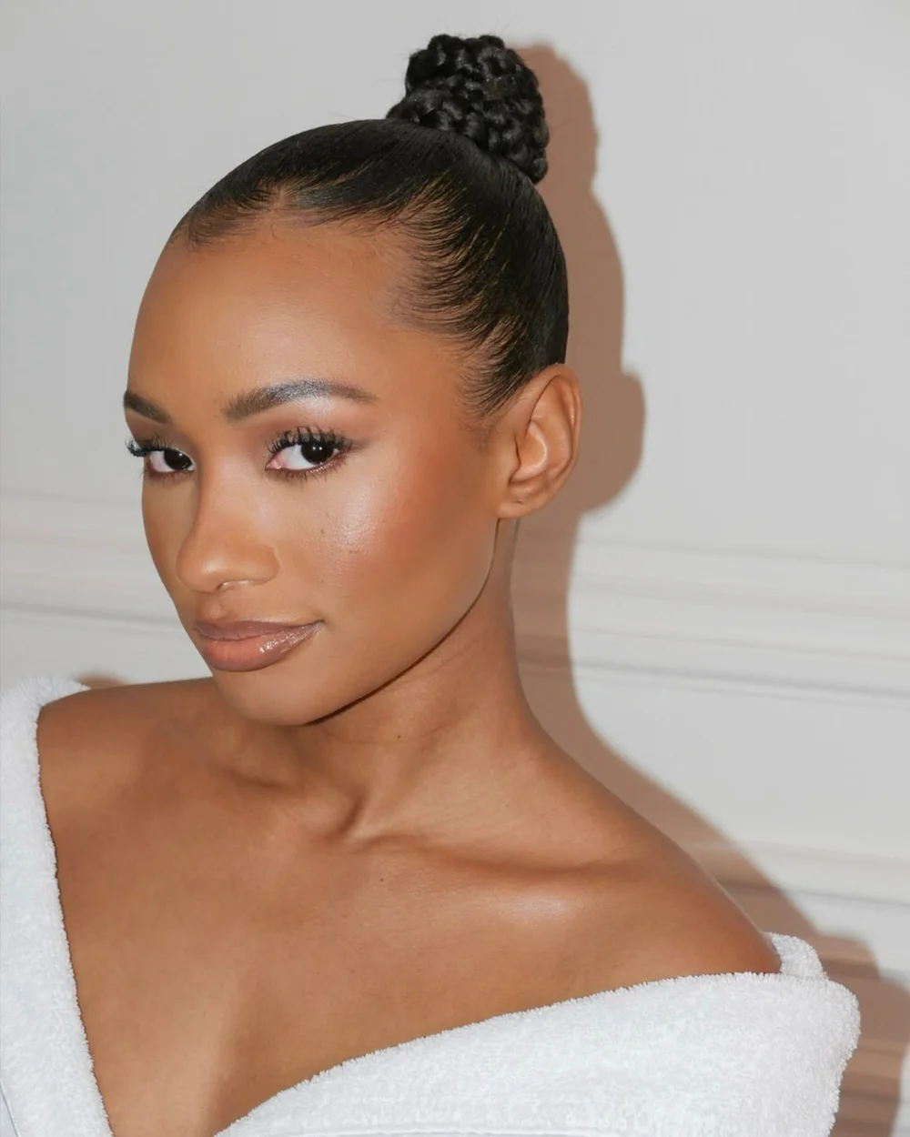 ‘It is time to learn from my daddy’s entrepreneurial journey’ – Temi Otedola on new book release