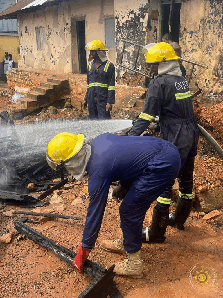 GNFS saves GHS35k worth of goods in storeroom fire at Mampong-Akuapem