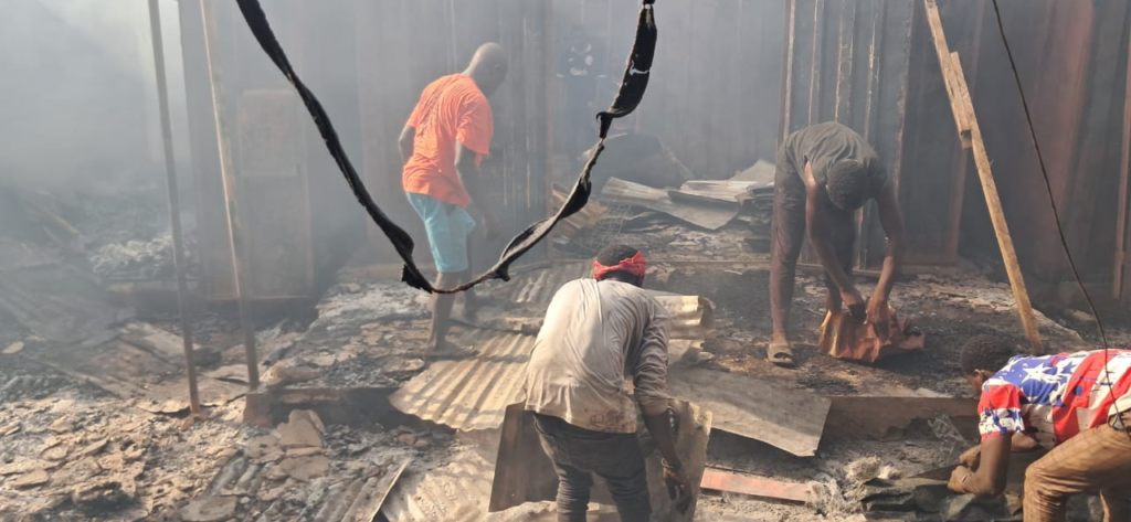 Fire destroys 18 container shops at Konongo; residents assist firefighters amid delayed response