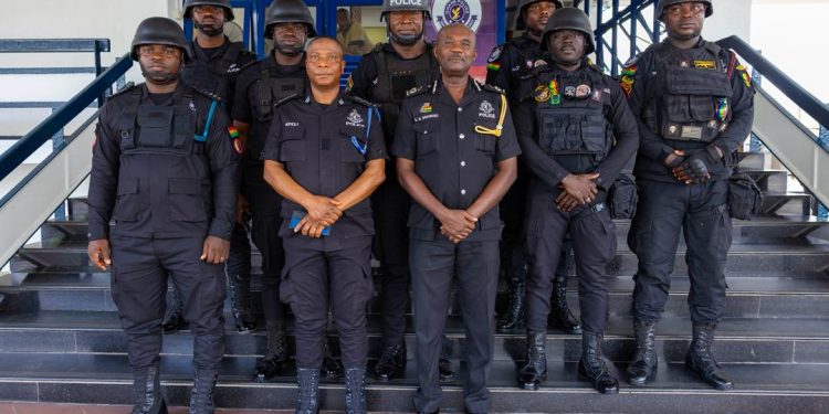 7 police officers promoted for foiling robbery in Tema