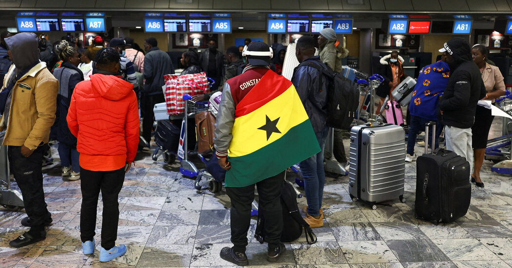 South Africa to impose 10-year ban on repatriated Ghanaians – High Commissioner