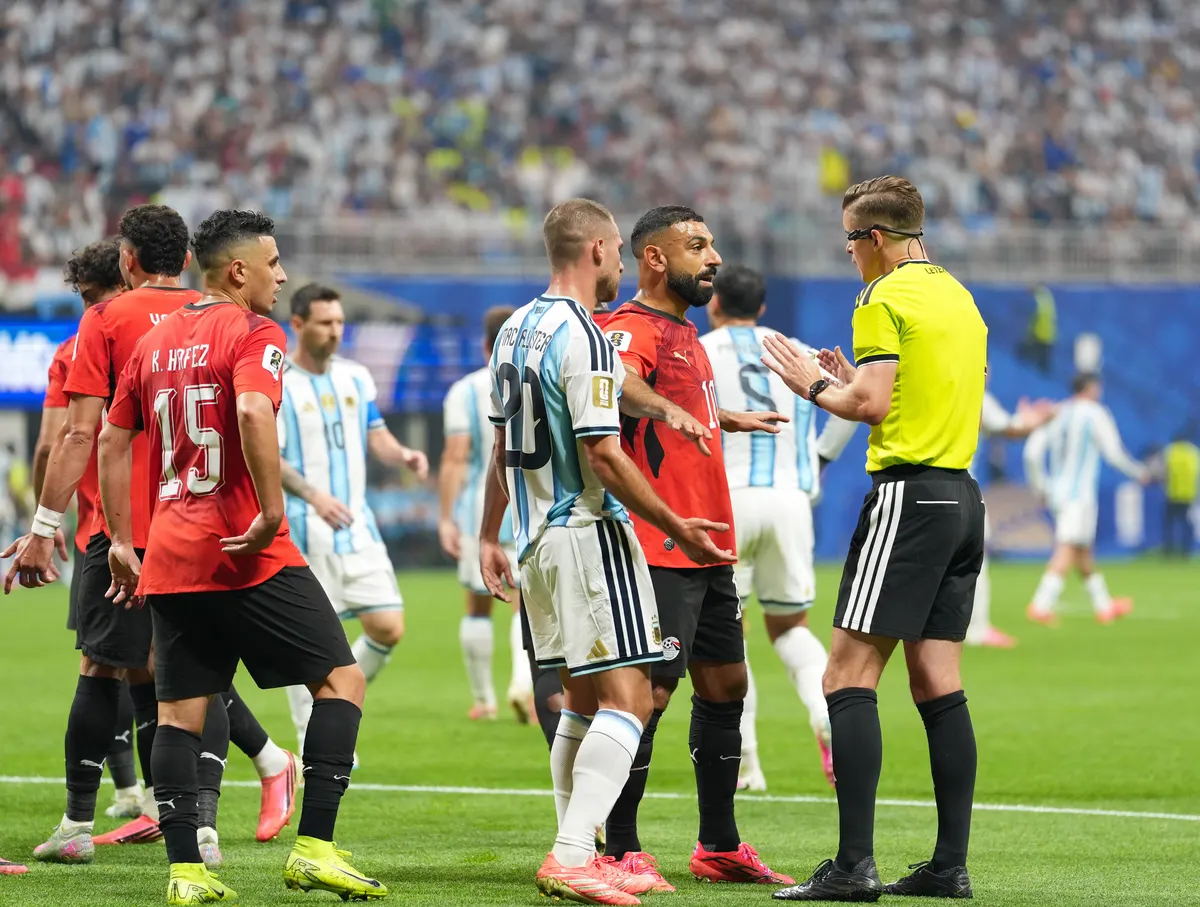 Egypt FA files complaint to FIFA over controversial refereeing in Argentina defeat