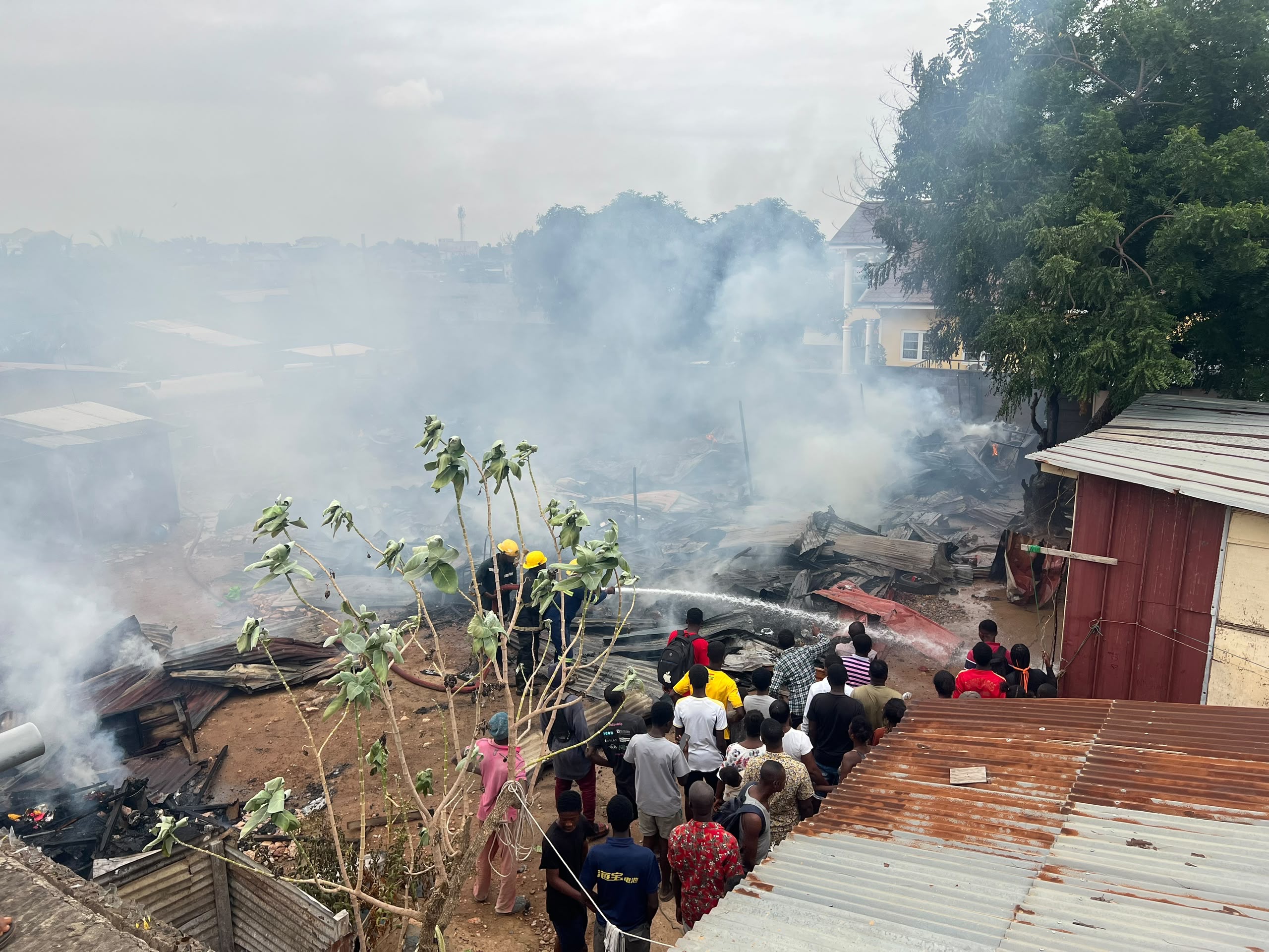 Fire destroys several kiosks at Ofankor