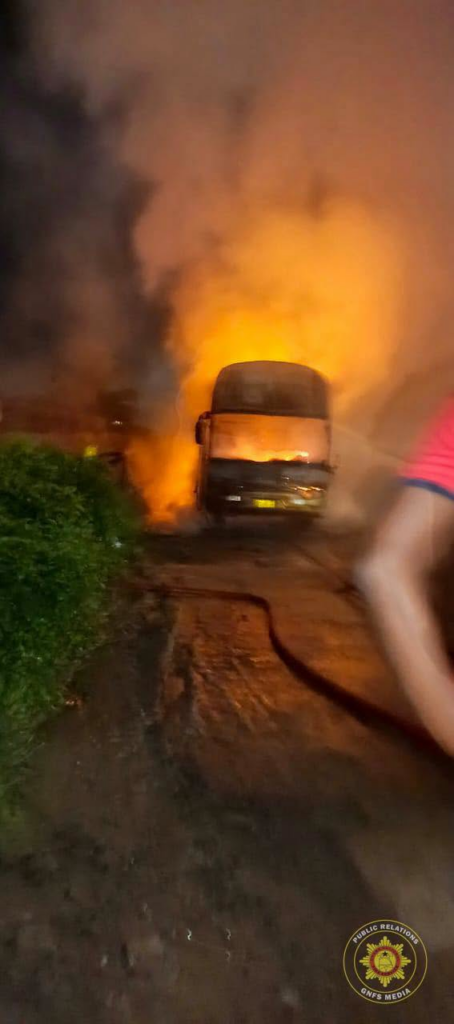 Yutong Bus catches fire on Mankessim–Accra Highway, no casualties reported